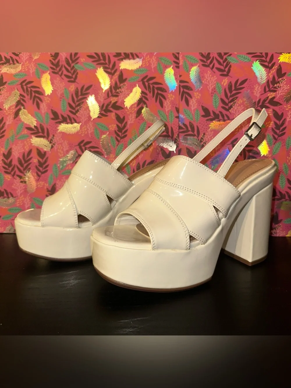 Women’s White Platform Block Heel Sandals Sz 7